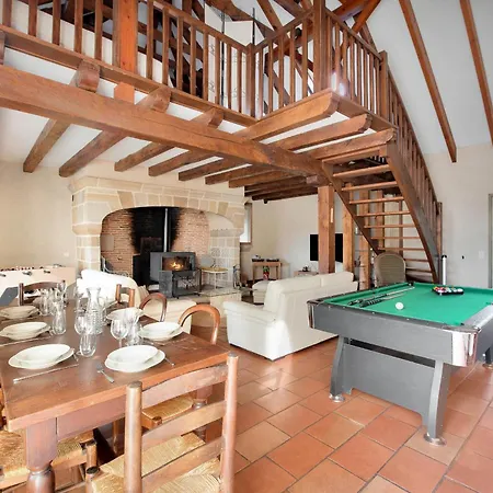 Tatil Evi Domaine Du Segala *