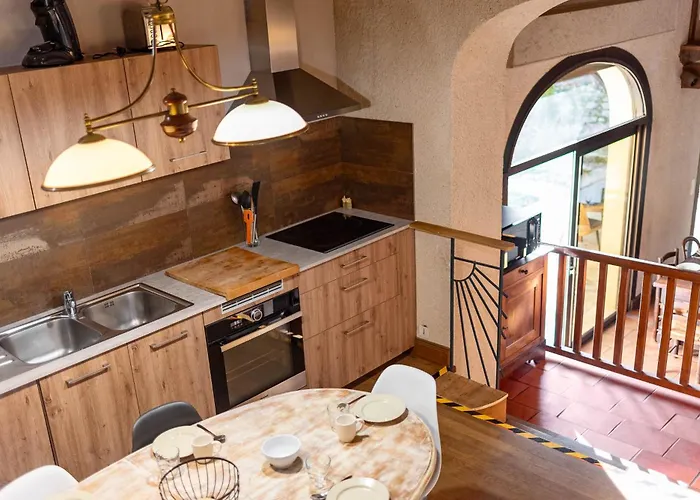 Domaine Du Segala 펜션 *